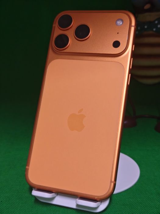 Iphone 17 Pro  Max Orange 28 cicluri* Garantie * Buy Back