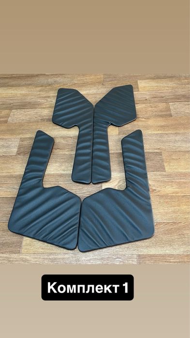 Кожаные вставки в обшивку двери bmw e34