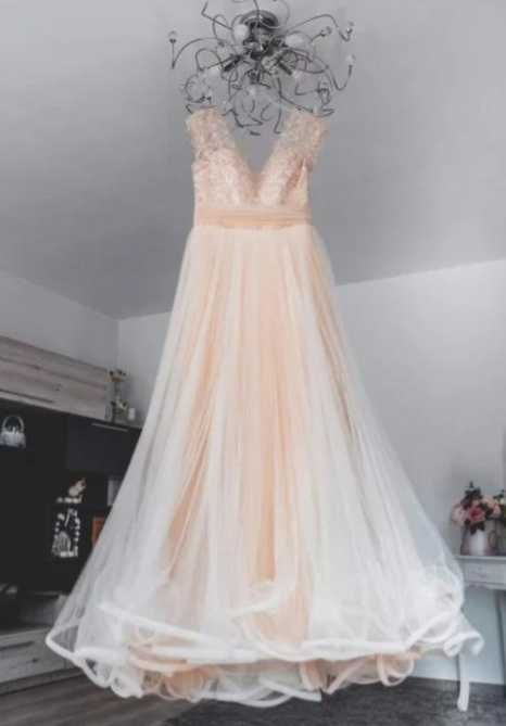 Vand rochie mireasa Natalia Vasiliev