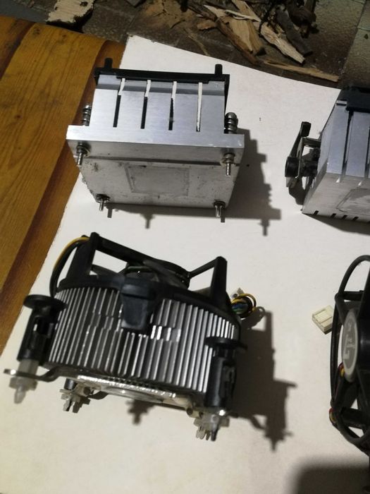 няколко охлаждания 775