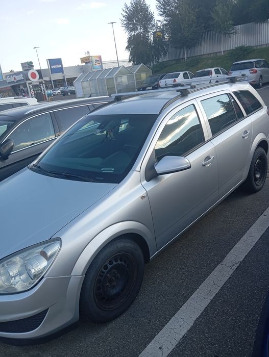 Vând Opel Astra H 1.7