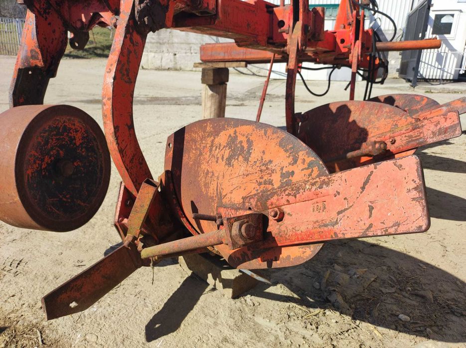 Vand Plug OTMA cu 3 trupite