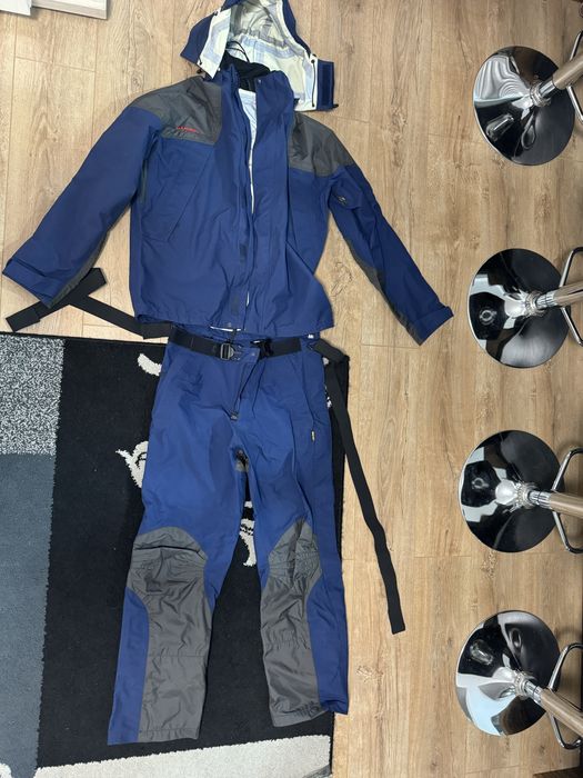 Costum de Ski-Mammut Goretex- impecabil!