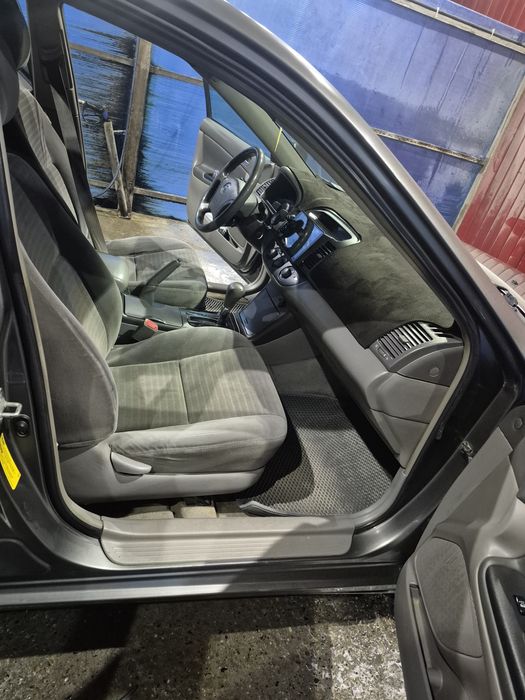 Тойота камри 35 , 3 куб