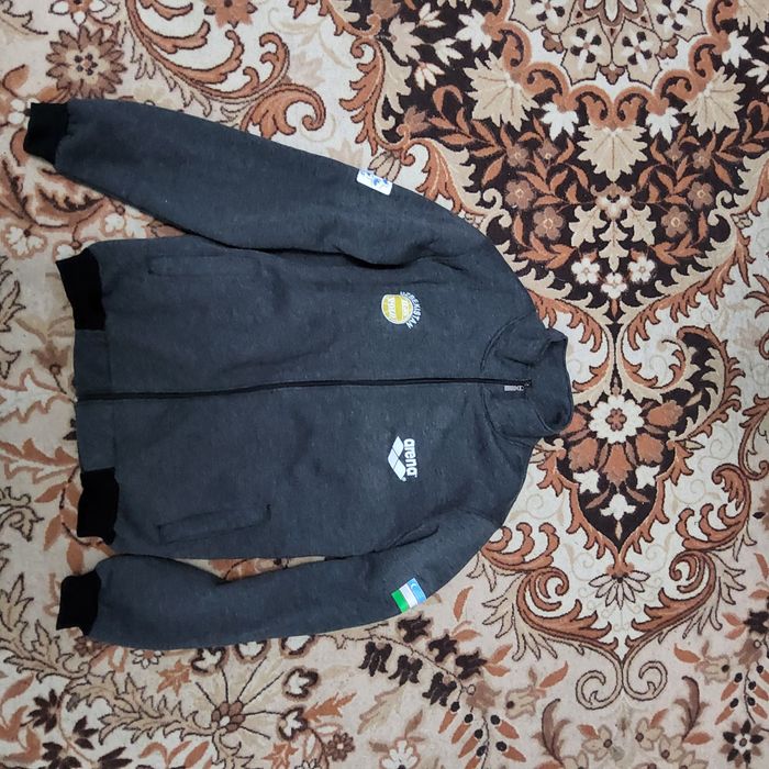 Куртка,олимпийка  Арена узб