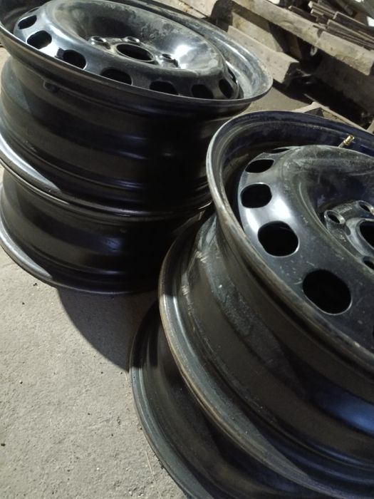 Диски на ауди  заводские