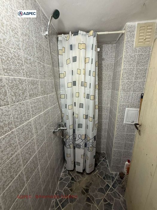 Къща в Плевен, област-с.Асеновци площ 80 цена 30000