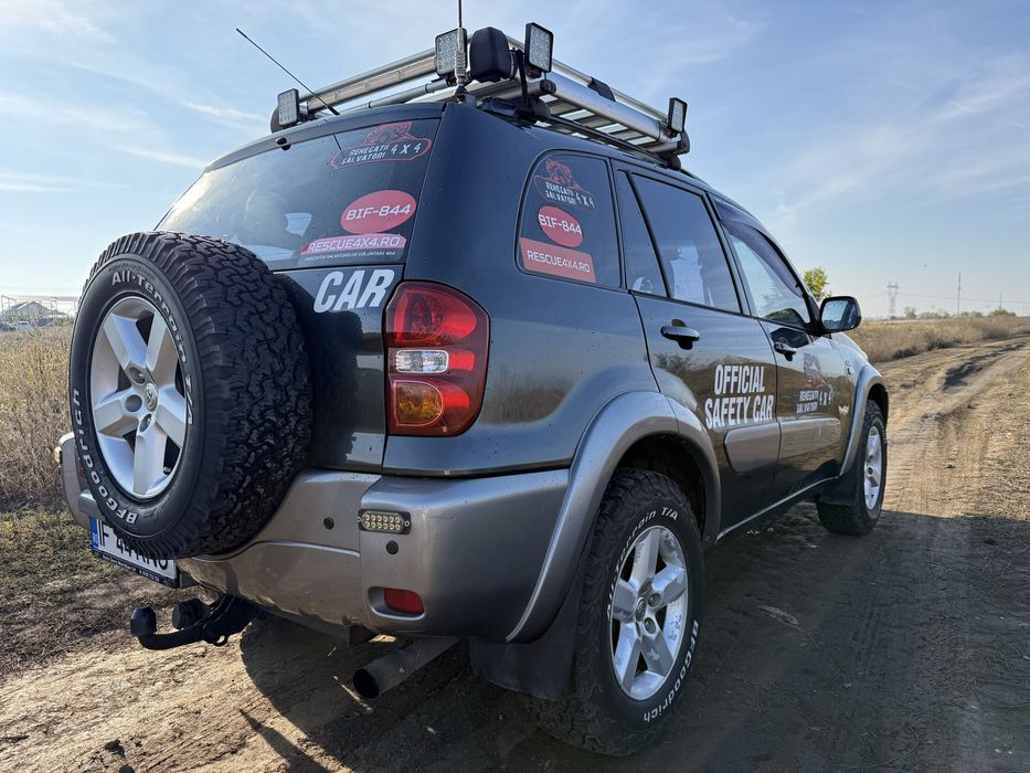 TOYOTA RAV4 2004 — imagine 4