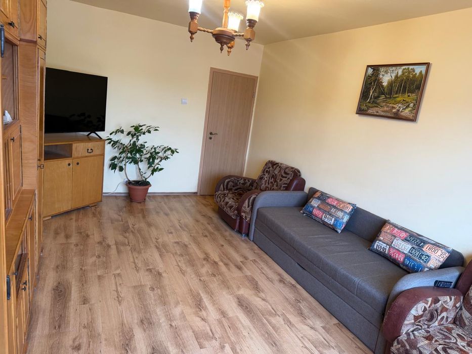 Apartament 2 camere decomandat Hateg