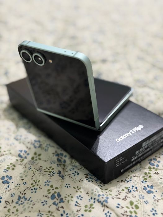 Флип 6 Flip 6 Samsung