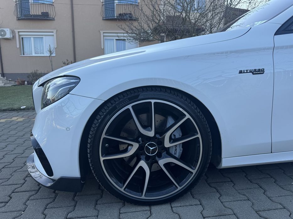 Mercedes E43 AMG 4MATIC