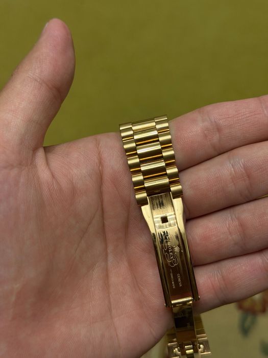 Часы Day Date everose 40mm