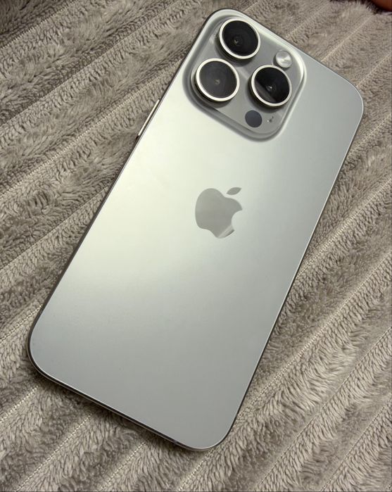 Vand iphone 15 pro