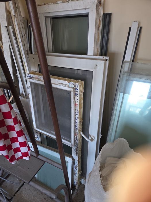 Recolectare mobila veche , debarasari apartamente ,garsoniere