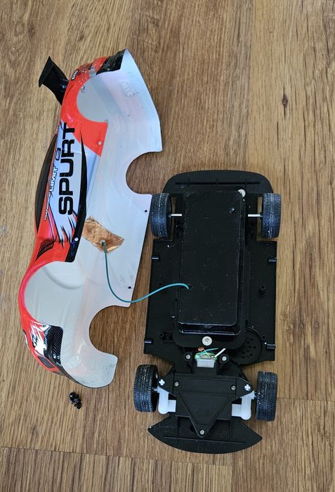 Радиоуправляема количка RC – почти нова