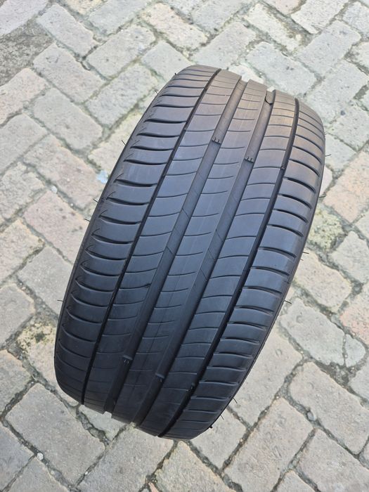 O bucată 245/40 R18 vară - una Michelin Fulda Semperit