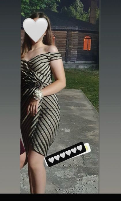 Rochie scurta.
