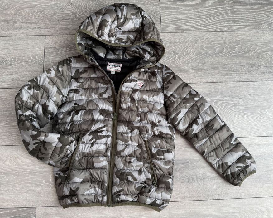 Haine pentru un băiat cu înălțimea de 128