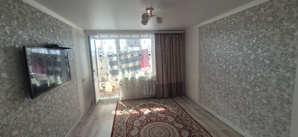 Продам 5 комнатную квартиру