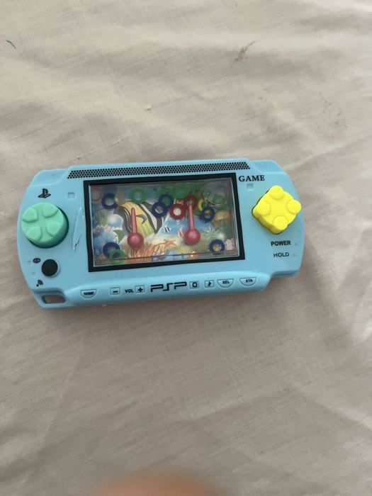 игрушки разные светильник