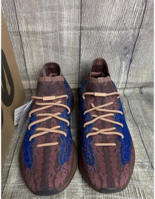 Adidas Yeezy Boost 380 Azure, Noi in cutie, Marime 45