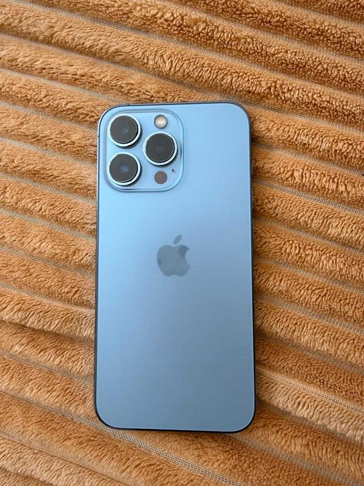 Iphone 13 Pro, 512 GB, stare foarte buna, ofer husa MagSafe gratuit