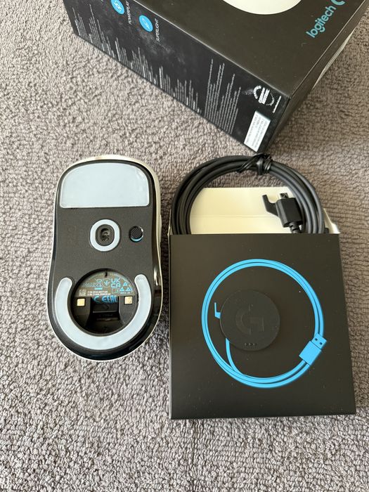 Mouse Gaming Logitech G Pro X Superlight - Alb