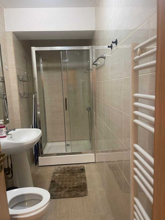 Particular, Inchiriez Garsoniera Zona Alunisului, et.1, Balcon