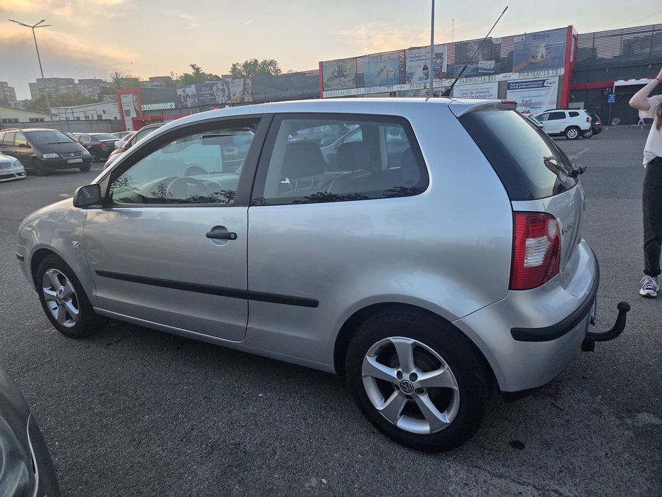 VOLKSWAGEN Polo 2005 — imagine 3