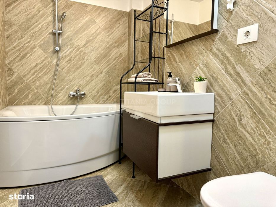 Apartament 3 camere+2bai , parcare subterana Dealul Morii, Centrul Civ
