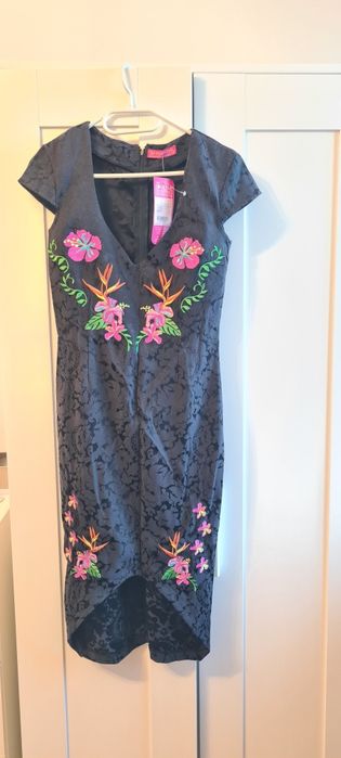 Rochie brodata Starshiners noua, mărimea S