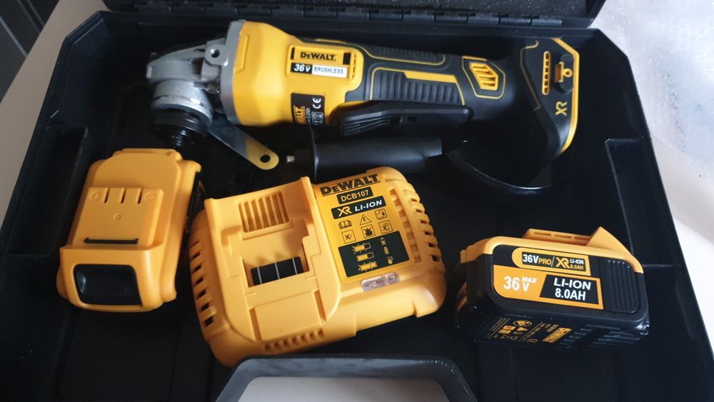 Vând Flex De Walt fierăstrău Dewalt și pistol impact Dewalt