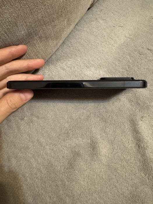 Продам Xiaomi 14