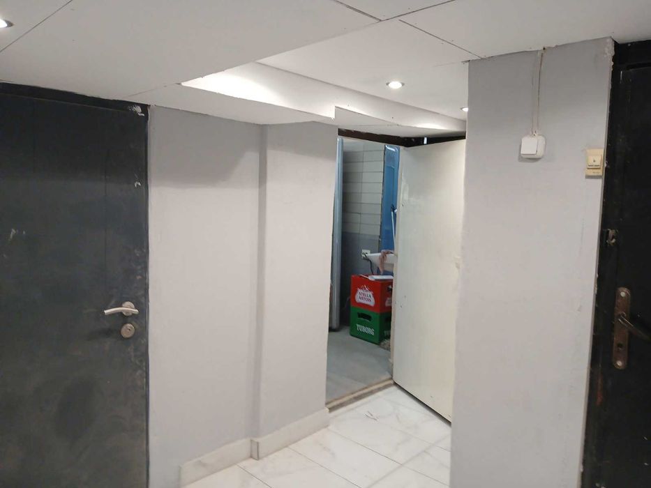 Дава се под наем Магазин в София, Център - 20 кв.м за 510 € - Снимка #17