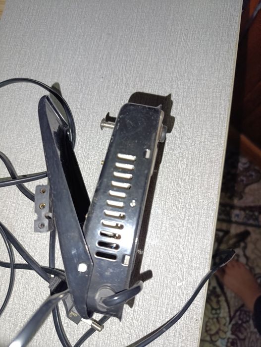 Педал машинка оверлок учун