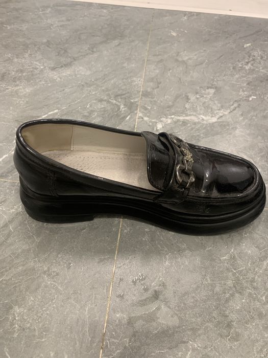 Школьные туфли для девочек