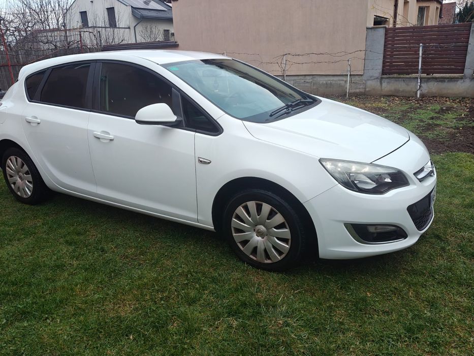 Vand Opel Asta, an fabricație 2013, 1.7 CDTI, Euro 5, km puțini