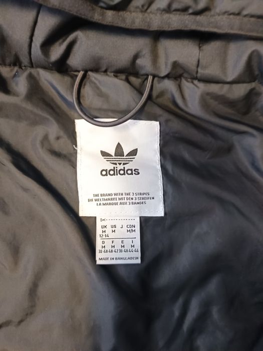 Оригинално дамско яке Адидас
