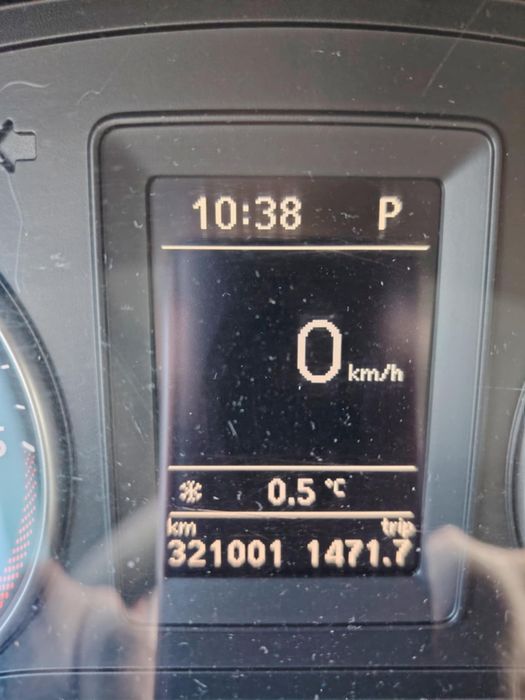 Vw Caddy Maxi 7 locuri 2.0 tdi 140 cp DSG