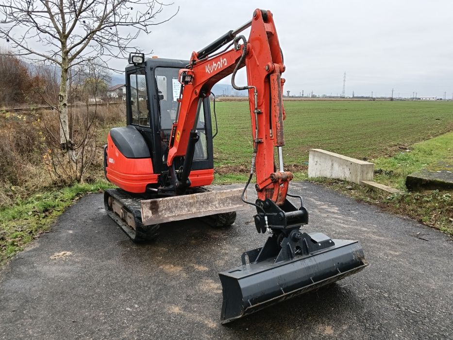 Miniexcavator kubota kx 61