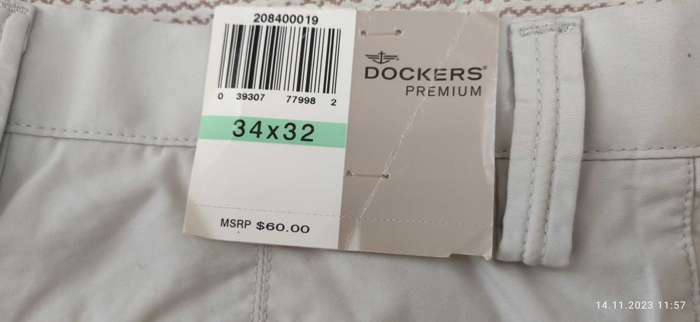 Dockers Premium - брюки чиносы, новые.