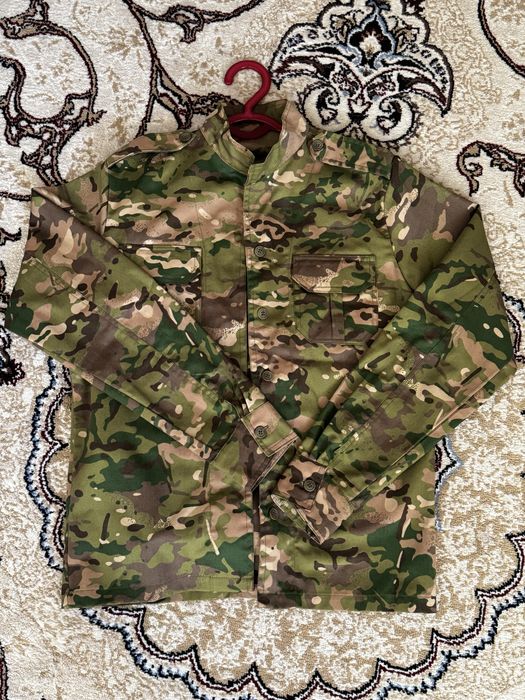 Военная форма для  10-11-ого класса мужской/женский