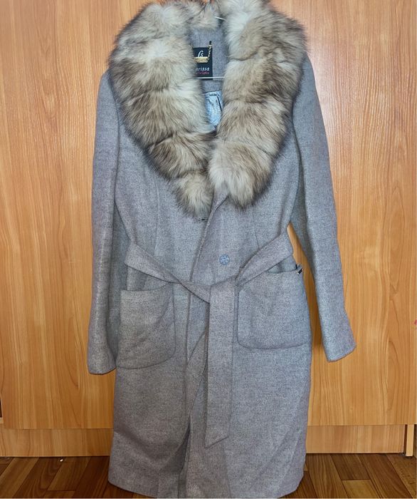 Пальто с мехом