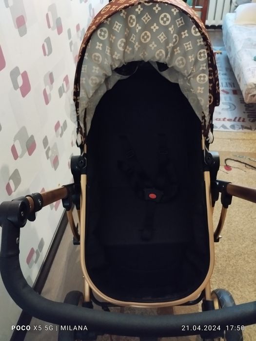 Продаётся коляска