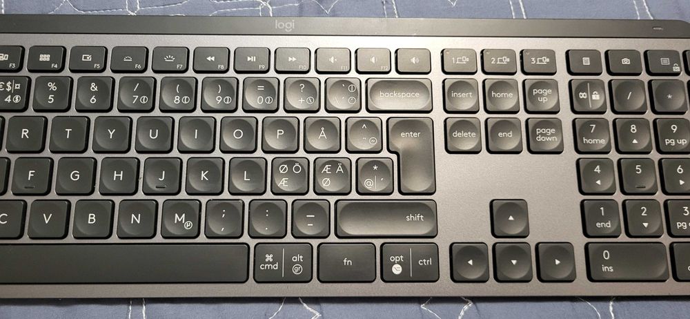 MX Keys Logitech Tastatura Wireless Bluetooth fuctionala + dongal