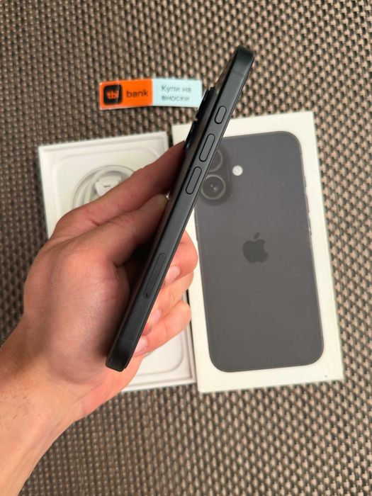 КАТО НОВ! iPhone 16 Лизинг от 20€/мес Black 128GB  черен