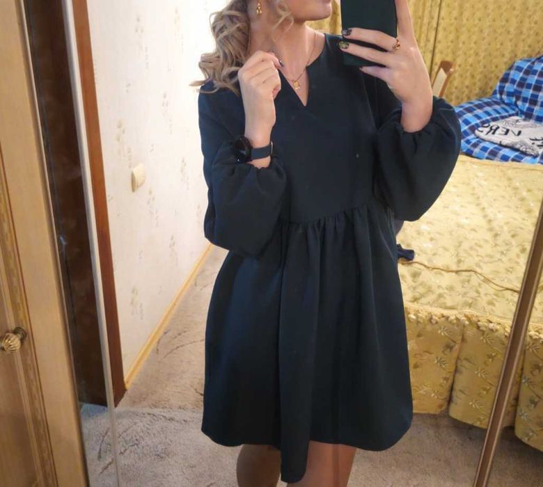 Продам платье женское