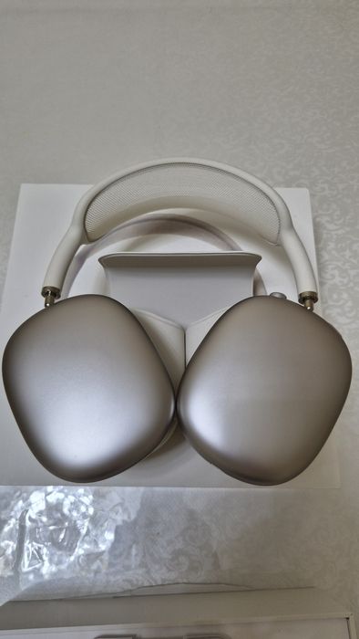 Airpods Max.AirPodsMax