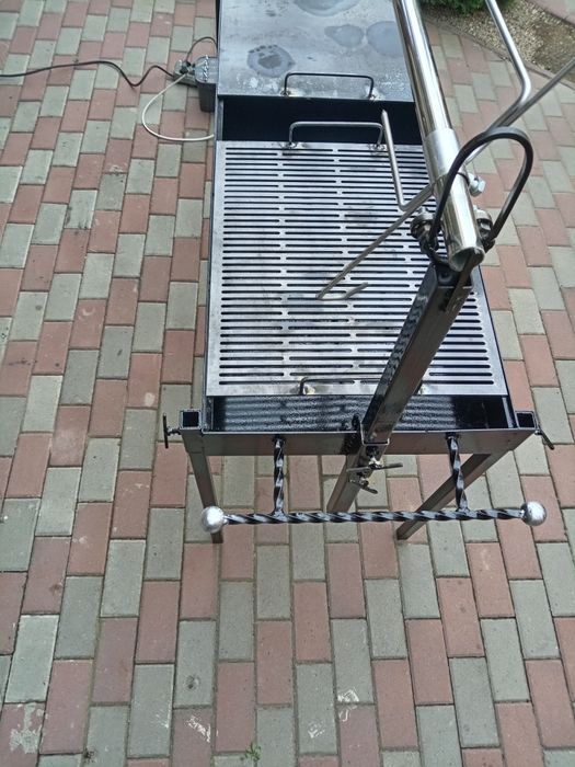 Rotisor proțap electric