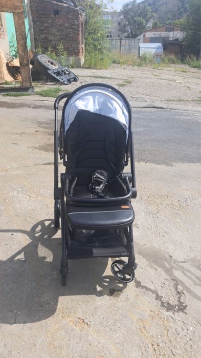 Продам коляску детскую